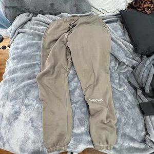 ESSENTIALS Fear of God Sweatpants